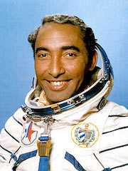 Méndez, Arnaldo Tamayo